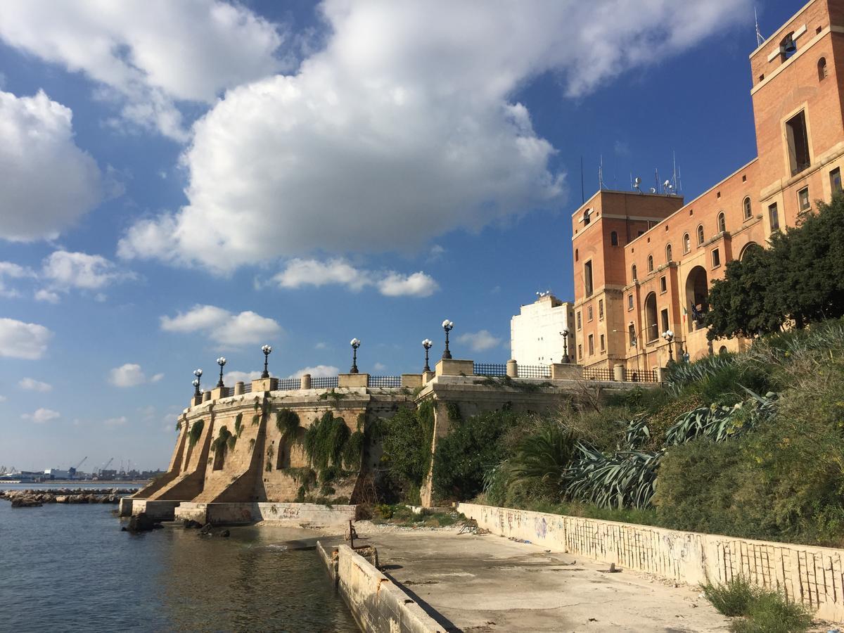 Villa La Serenata Di Pietro Taranto Exterior foto